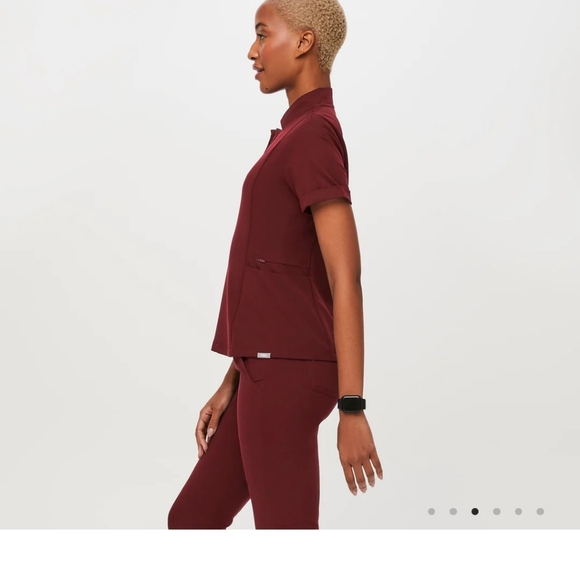 XXS Figs Inala Slim Scrub Top, burgundy - Picture 5 of 11